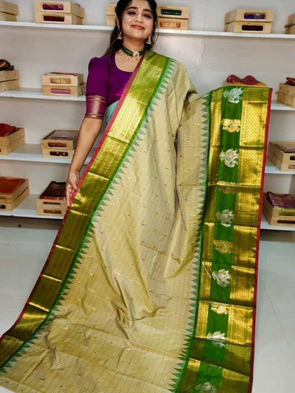 40% offer primeme gadwal silk saree