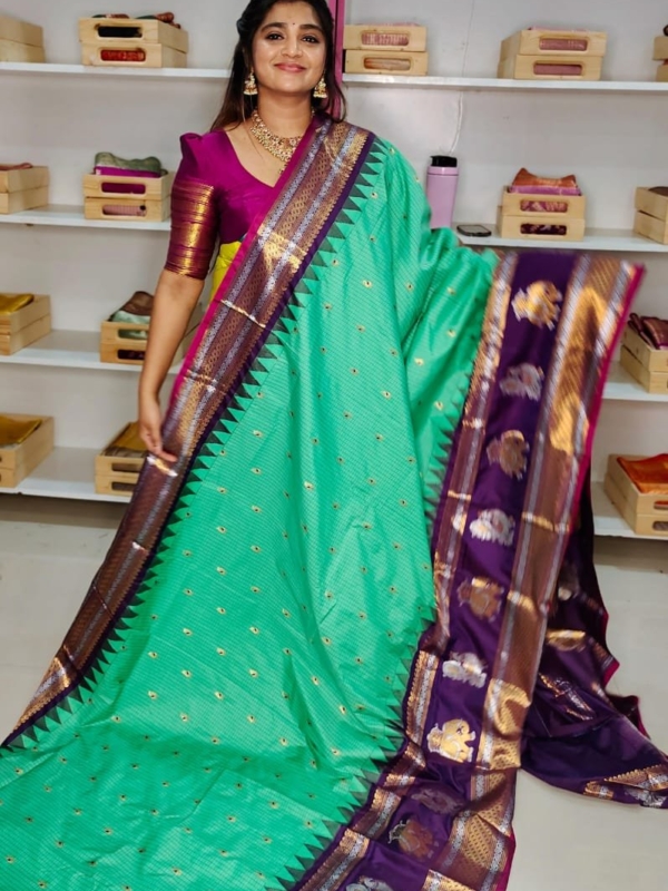 40% offer primeme gadwal silk saree