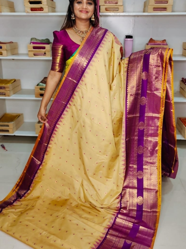 40% offer primeme gadwal silk saree