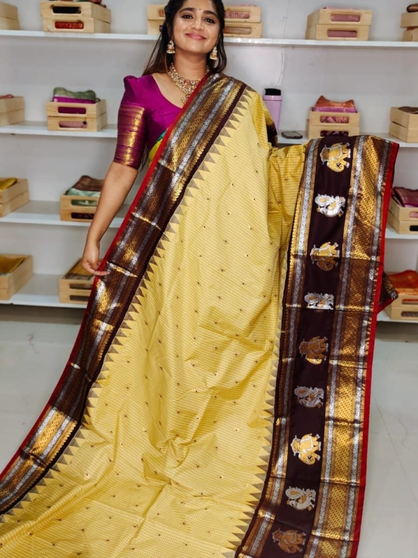 40% offer primeme gadwal silk saree