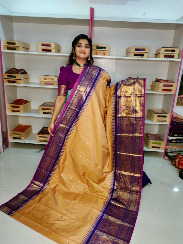 40% offer primeme gadwal silk saree