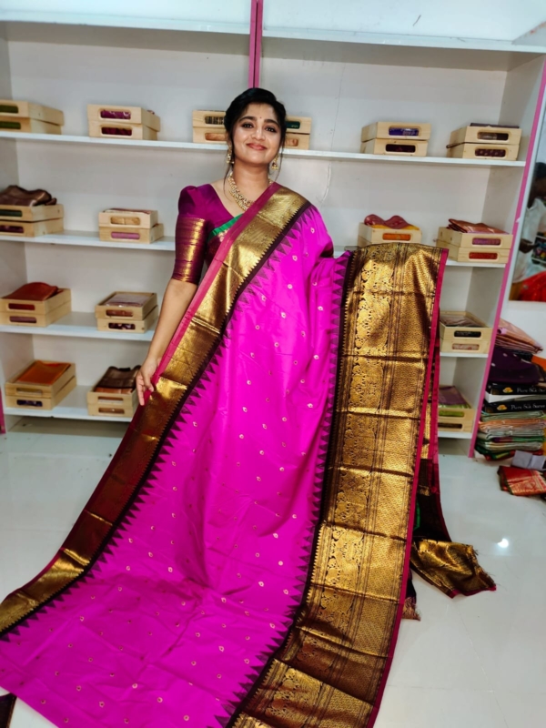 40% offer primeme gadwal silk saree