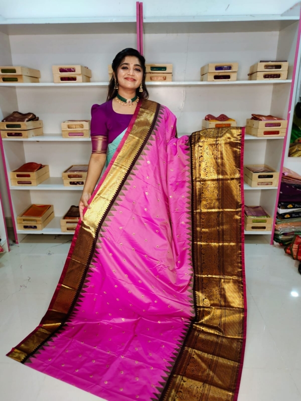 40% offer primeme gadwal silk saree