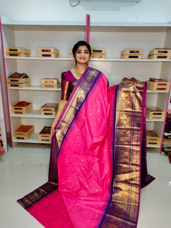 40% offer primeme gadwal silk saree