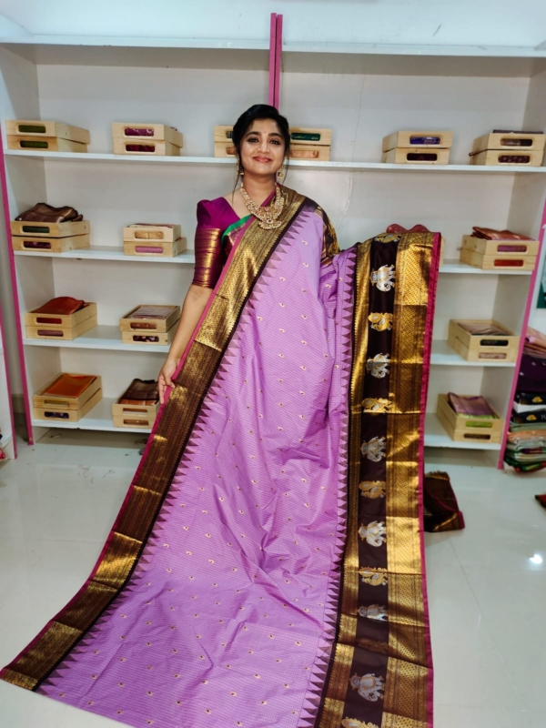 40% offer primeme gadwal silk saree
