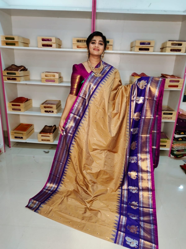40% offer primeme gadwal silk saree