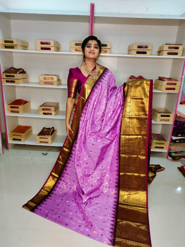 40% offer primeme gadwal silk saree