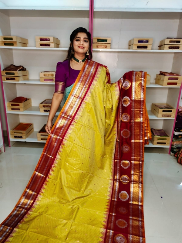 40% offer primeme gadwal silk saree