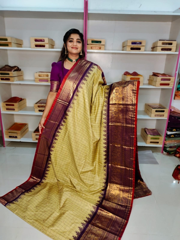 40% offer primeme gadwal silk saree