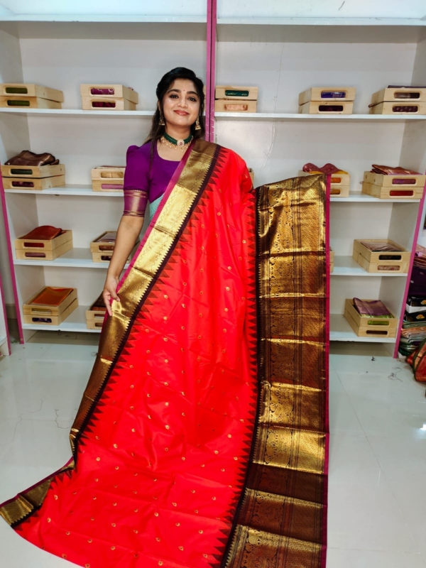 40% offer primeme gadwal silk saree
