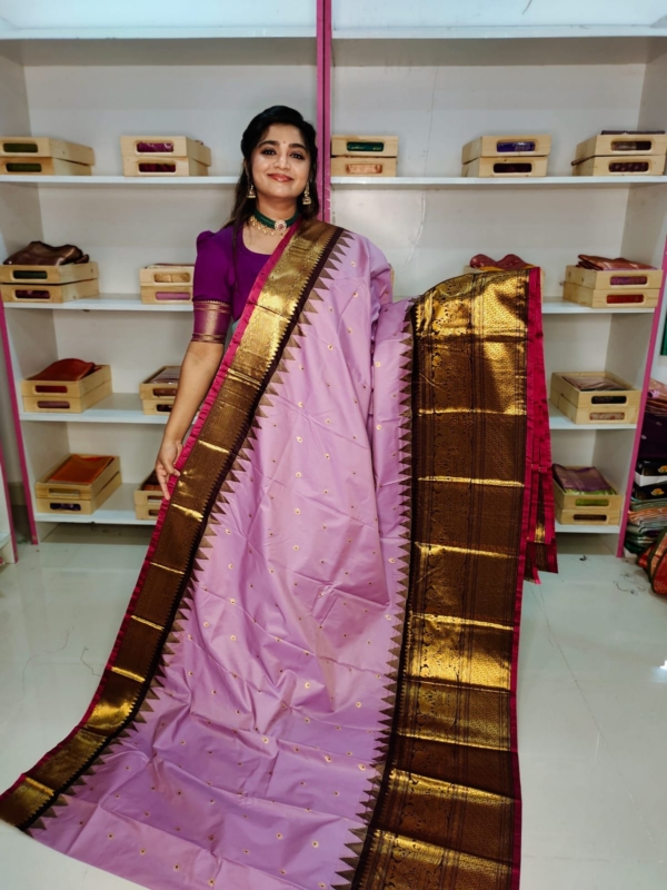 40% offer primeme gadwal silk saree