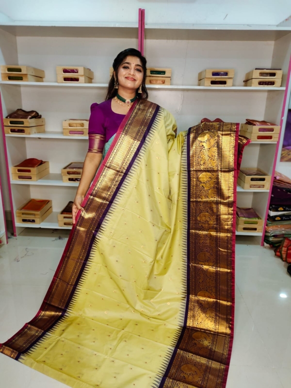 40% offer primeme gadwal silk saree