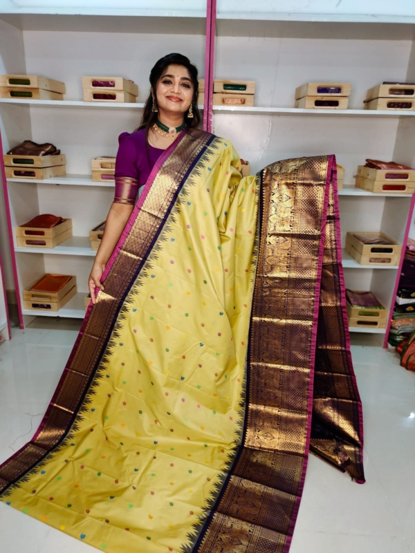 40% offer primeme gadwal silk saree