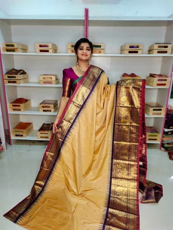 40% offer primeme gadwal silk saree