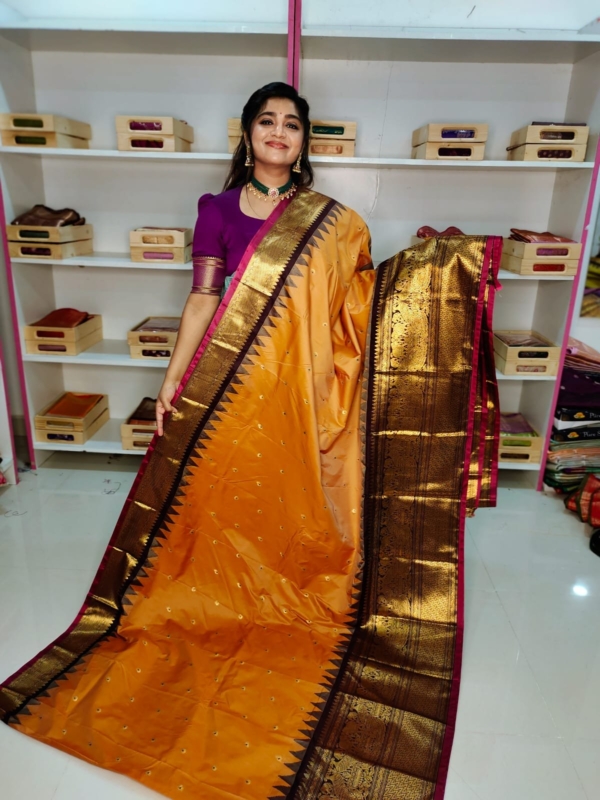 40% offer primeme gadwal silk saree