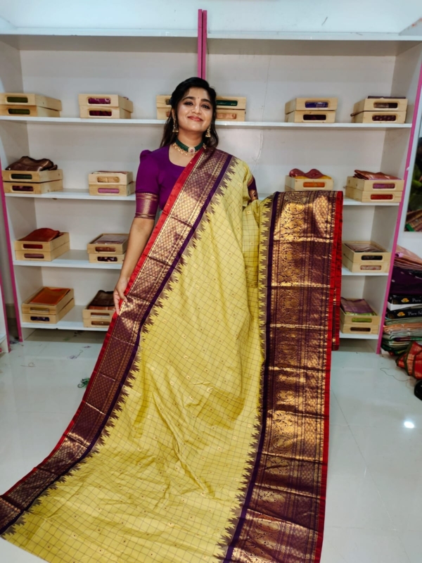 40% offer primeme gadwal silk saree