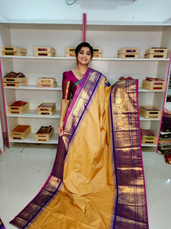 40% offer primeme gadwal silk saree